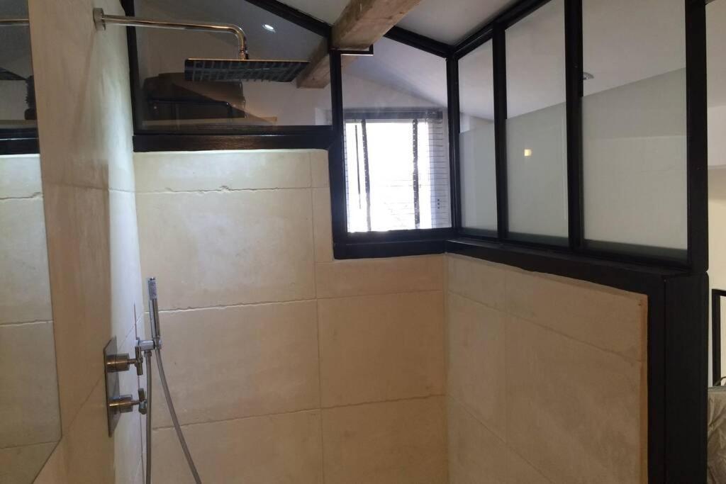 Apartmán Duplex Avec Vue Sur Les Arenes Arles Exteriér fotografie